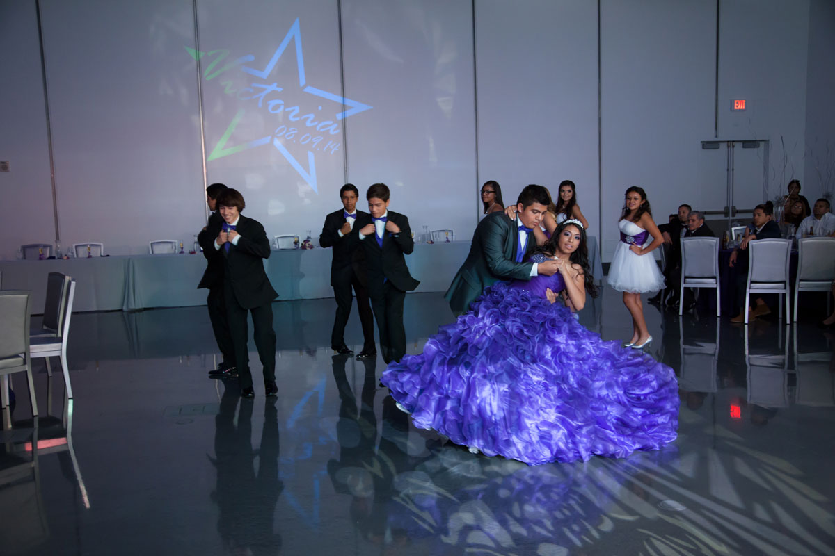 Showroom Quinceanera with Gobo Wall